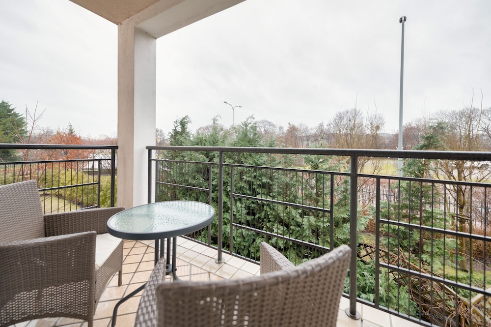 Classic Studio Suite, Balcony (4 adults) photo 2