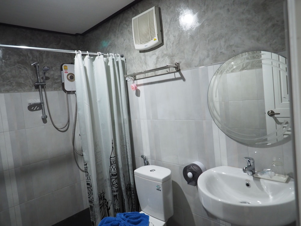 Standard Room - Photo 6