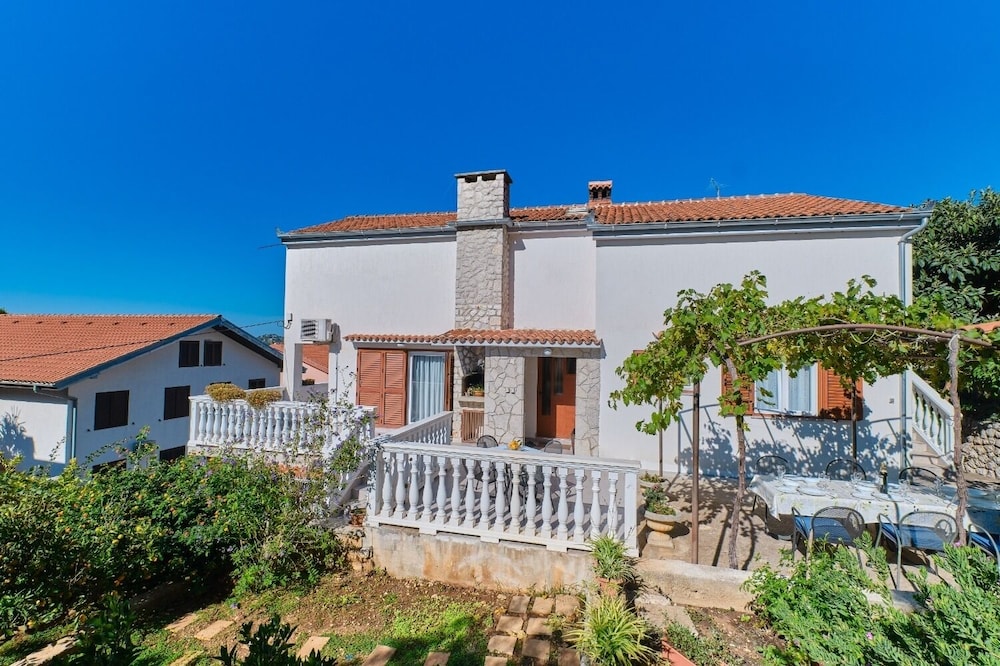 Apartment (Luce - 50 m from sea - A3(2+1))