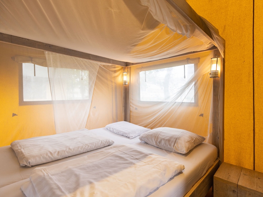 Tent photo 1