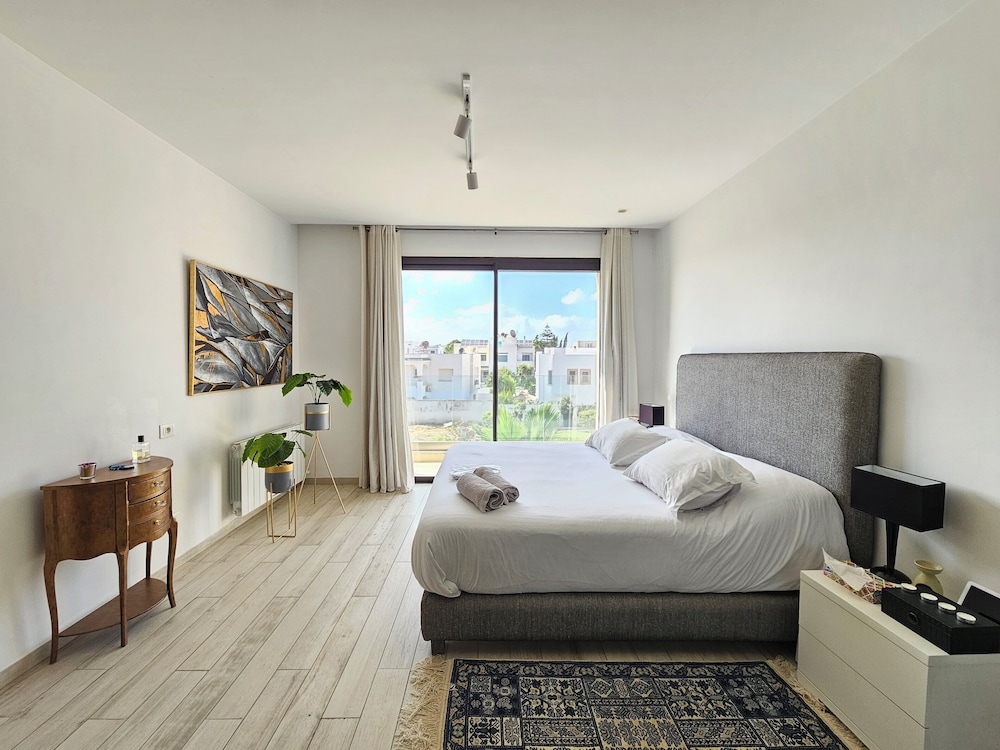Luxury Villa, 3 Bedrooms photo 1