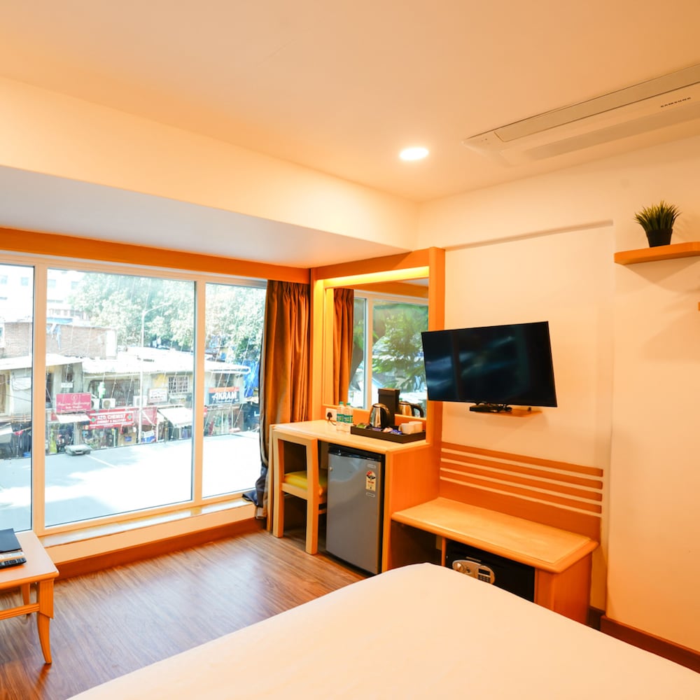 Deluxe Double Room photo 2