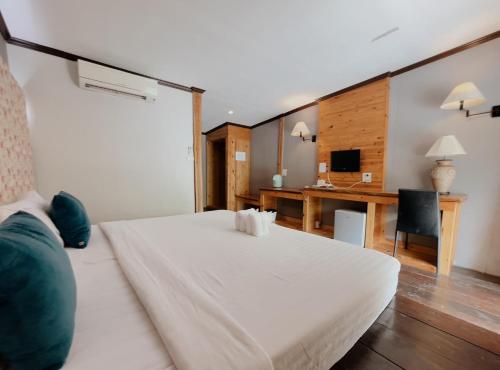 Standard Raft Room with River View - Photo 1