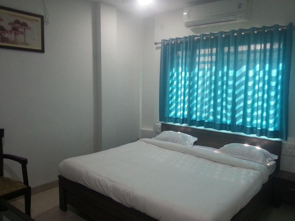 Regal Executive Room - Photo 3
