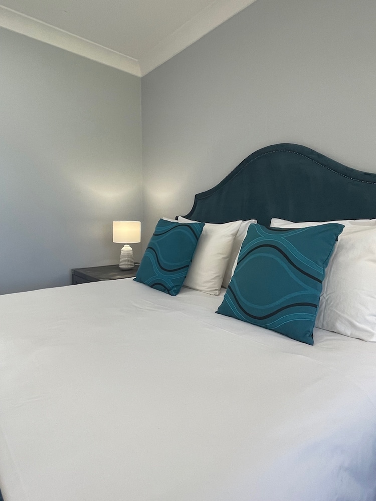Standard Double Room, Accessible photo 3
