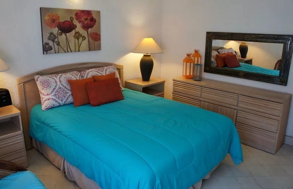 Comfort Apartment, 2 Bedrooms, Ocean View, Sea Facing