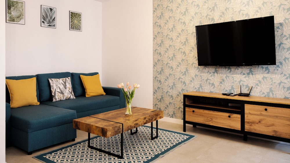 Apartment (4/1) photo 1