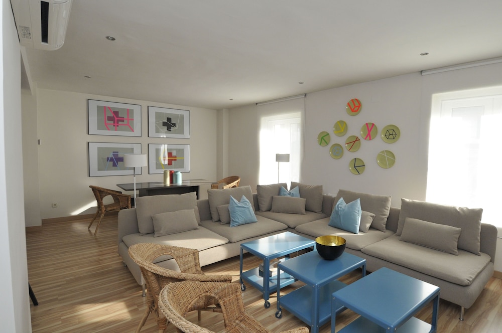 Superior 3 bedrooms apartment photo 3