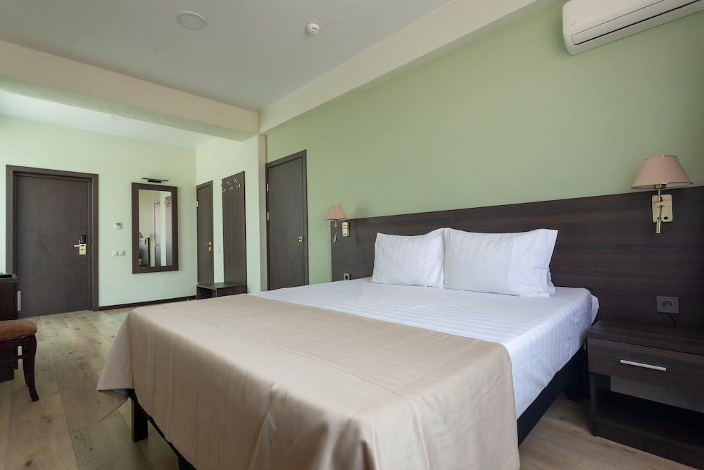 Comfort Room photo 1