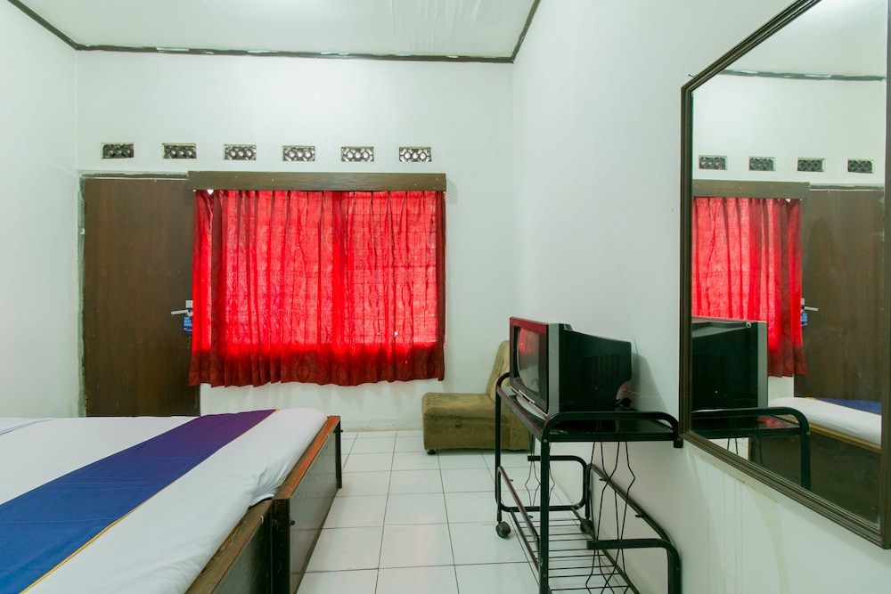 Double Room - Photo 2