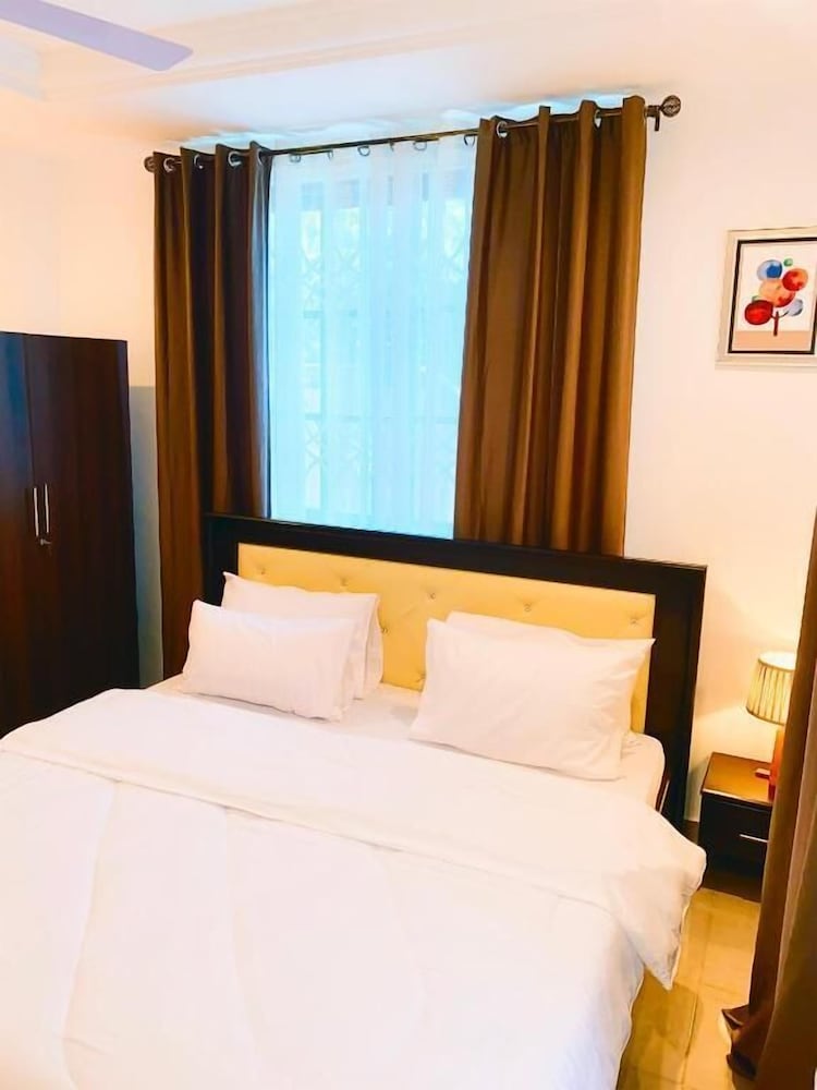 Comfort Apartment, 1 Queen Bed, Mountain View