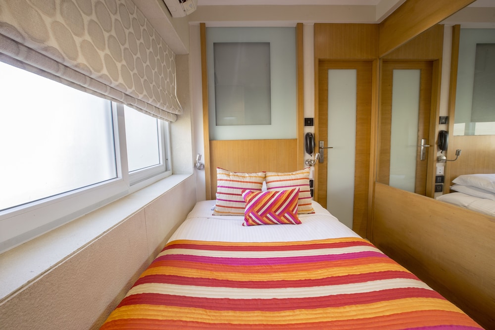 Economy Single Room