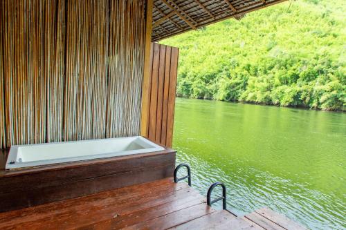 Standard Raft Room with River View - Photo 20