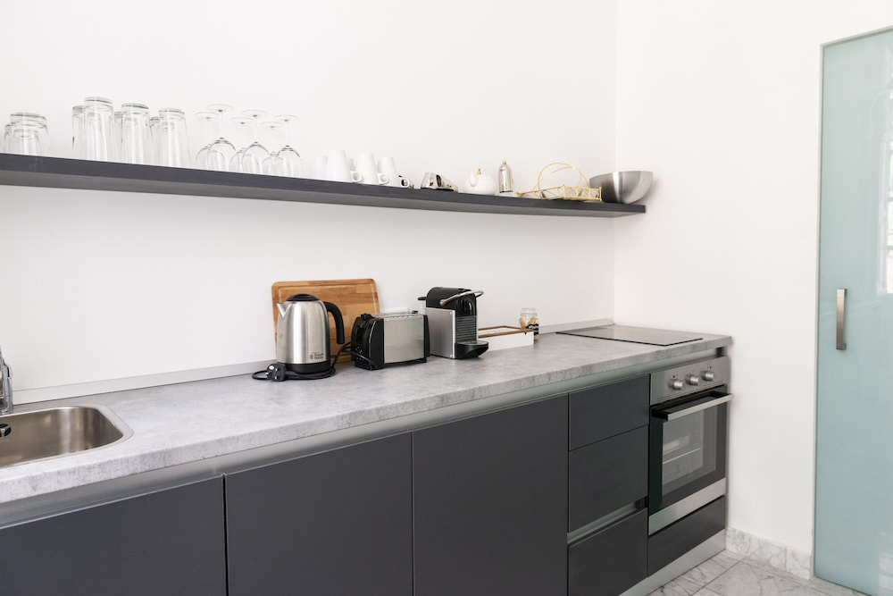 Standard Apartment, Ensuite (Carmelita) - Photo 25