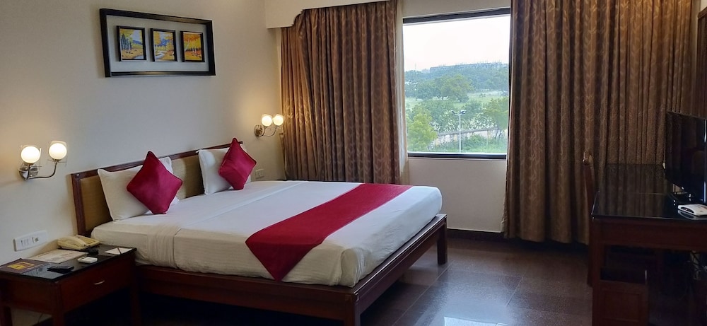 Executive Suite photo 2
