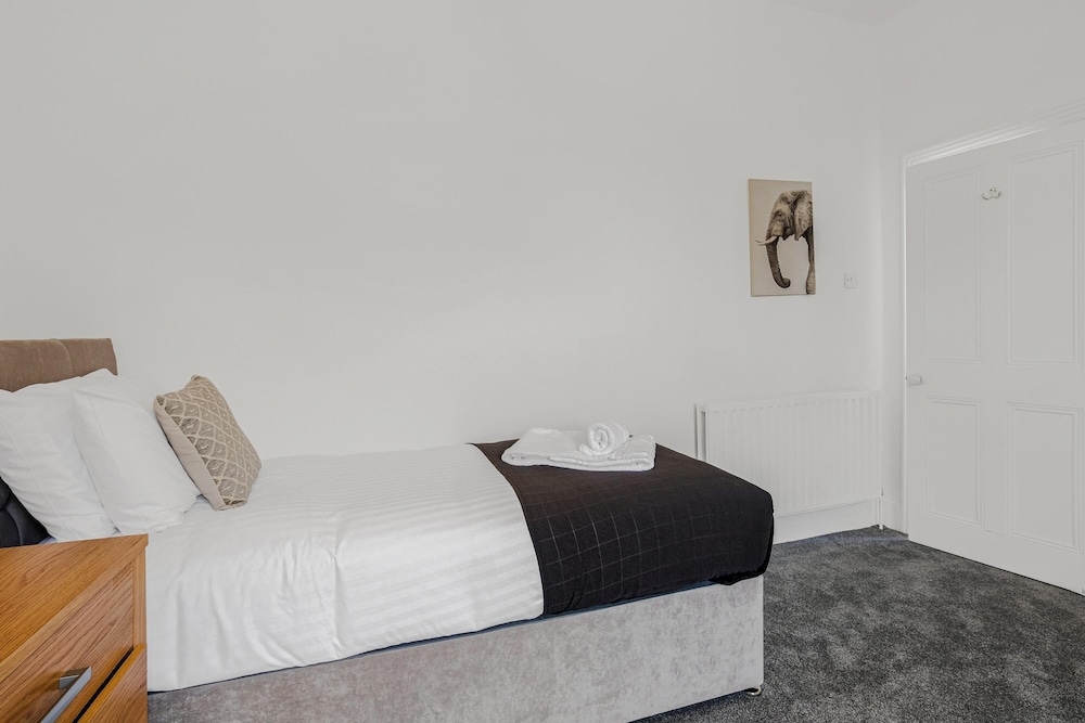 Apartment photo 3