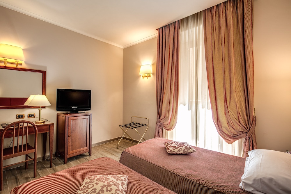 Triple Room photo 1