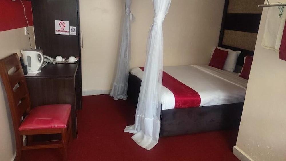Standard Double Room photo 2
