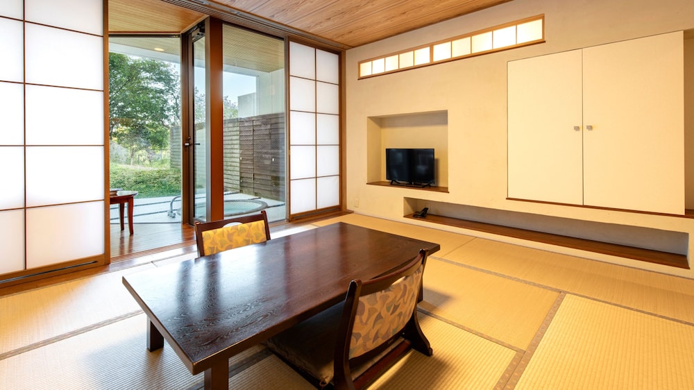 Superior Room - Photo 3