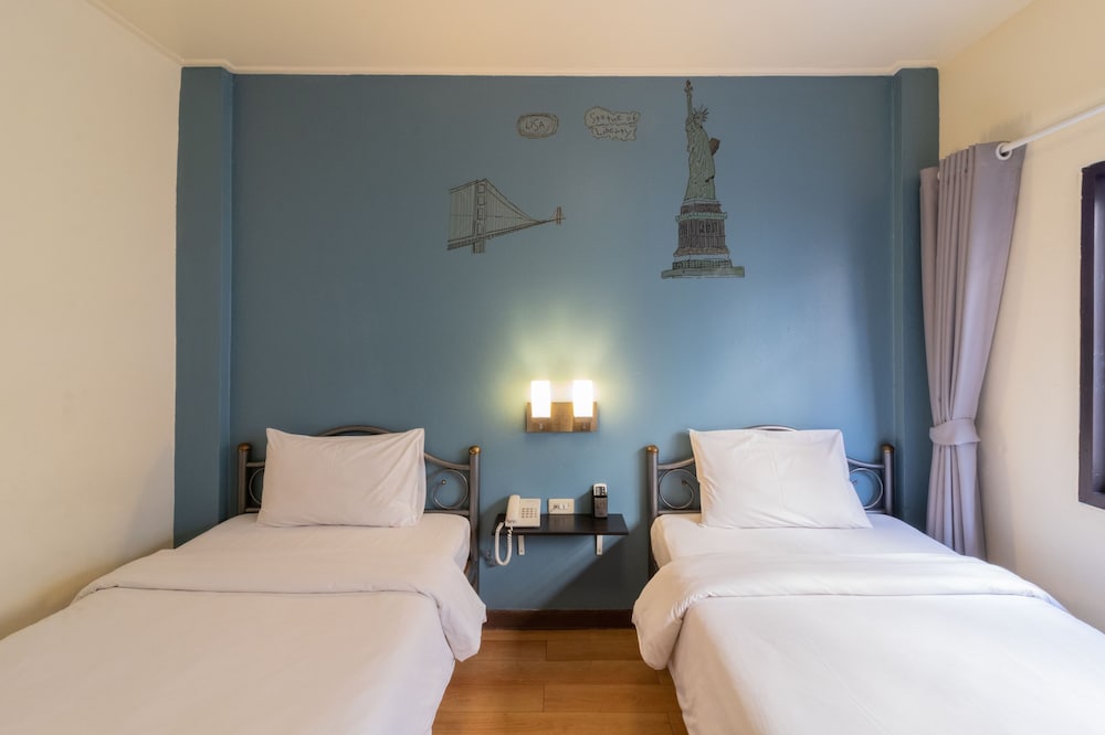 Superior Twin Room photo 3