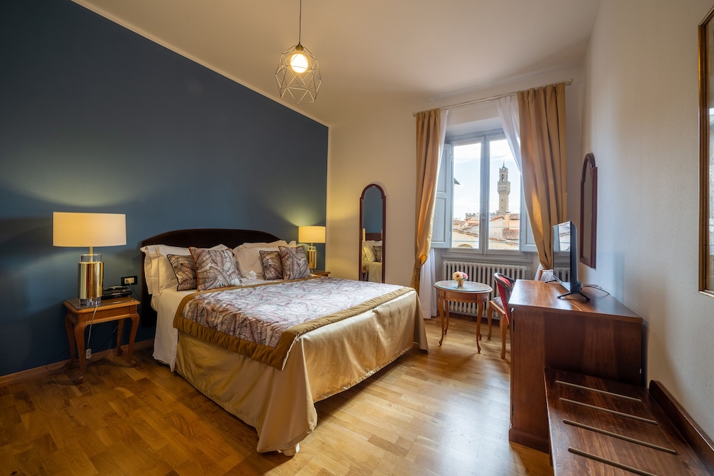 Deluxe Double Room - Photo 1