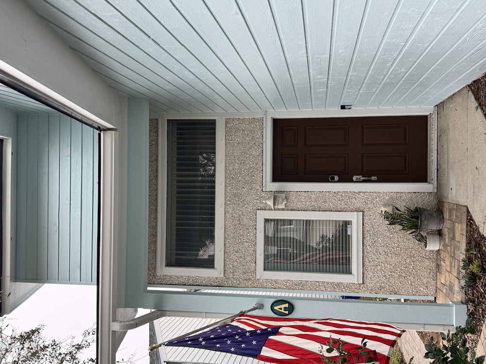 Duplex, 2 Bedrooms