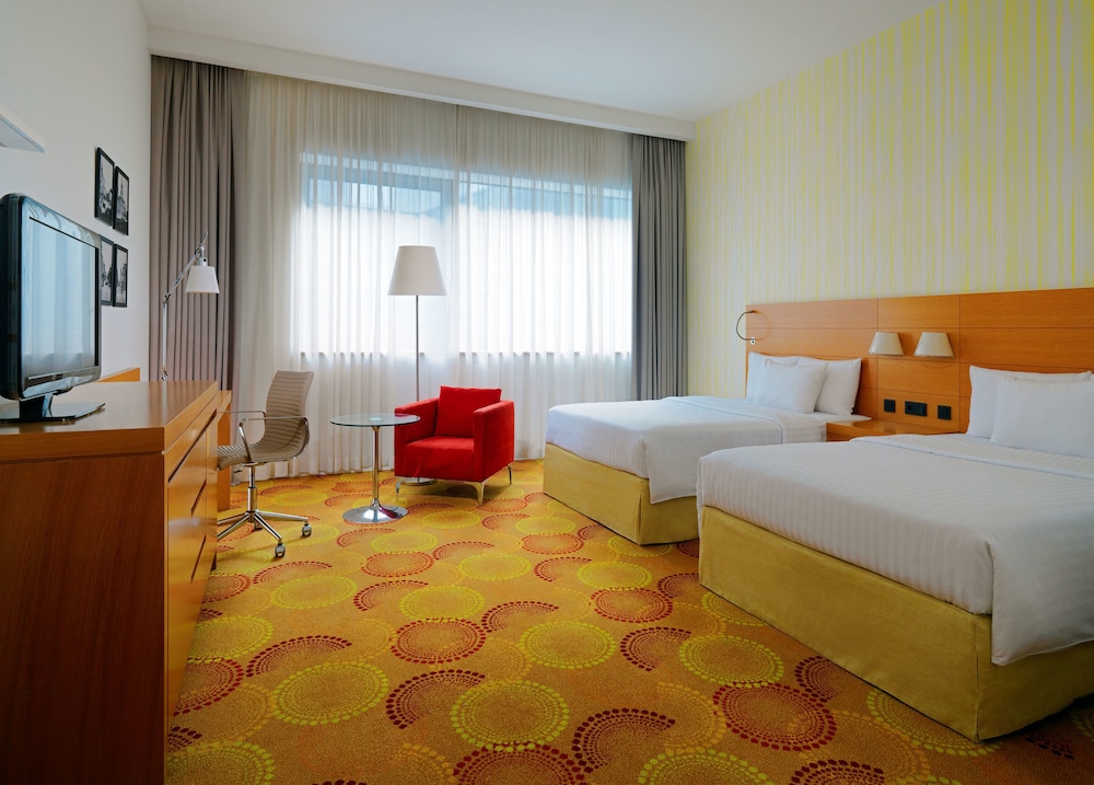 Grand Room, 1 King Bed