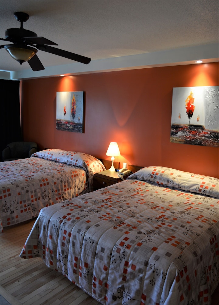 Classic Double Room, 2 Queen Beds