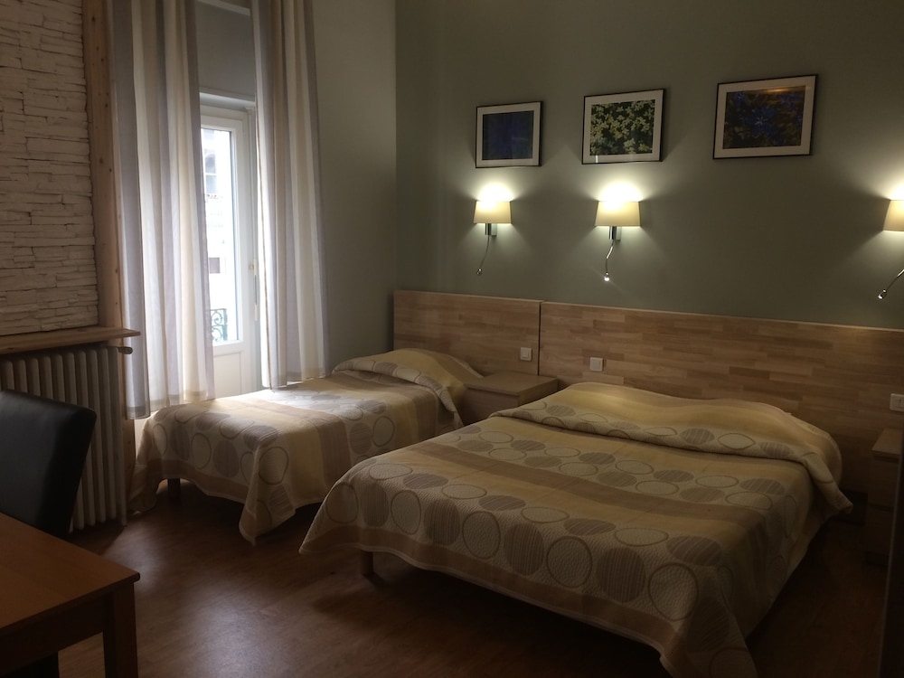 Comfort Triple Room - Photo 7
