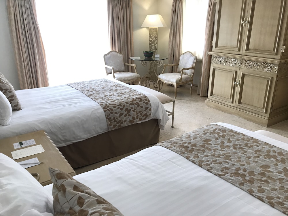 Grand Room (Kids Stay Included) - Photo 6