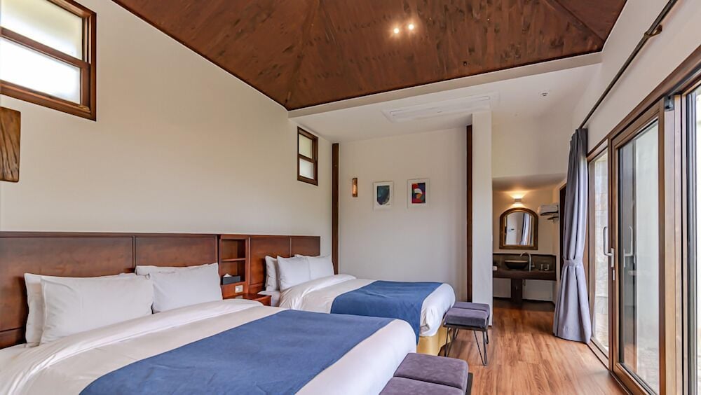 Pool Villa Suite P103 (Nov~May set water in the pool request in advance)
