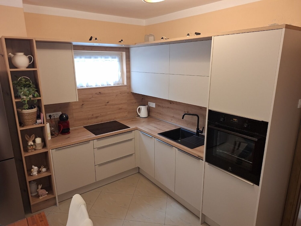 Apartment (Barbara - steps from the beach - A1(4)