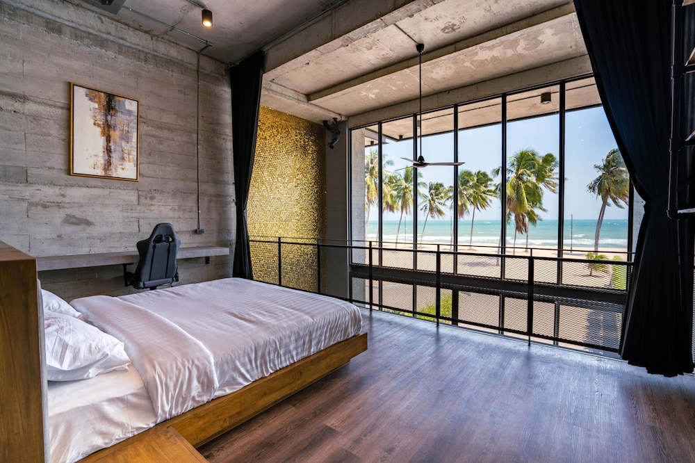 Exclusive Duplex - Photo 11