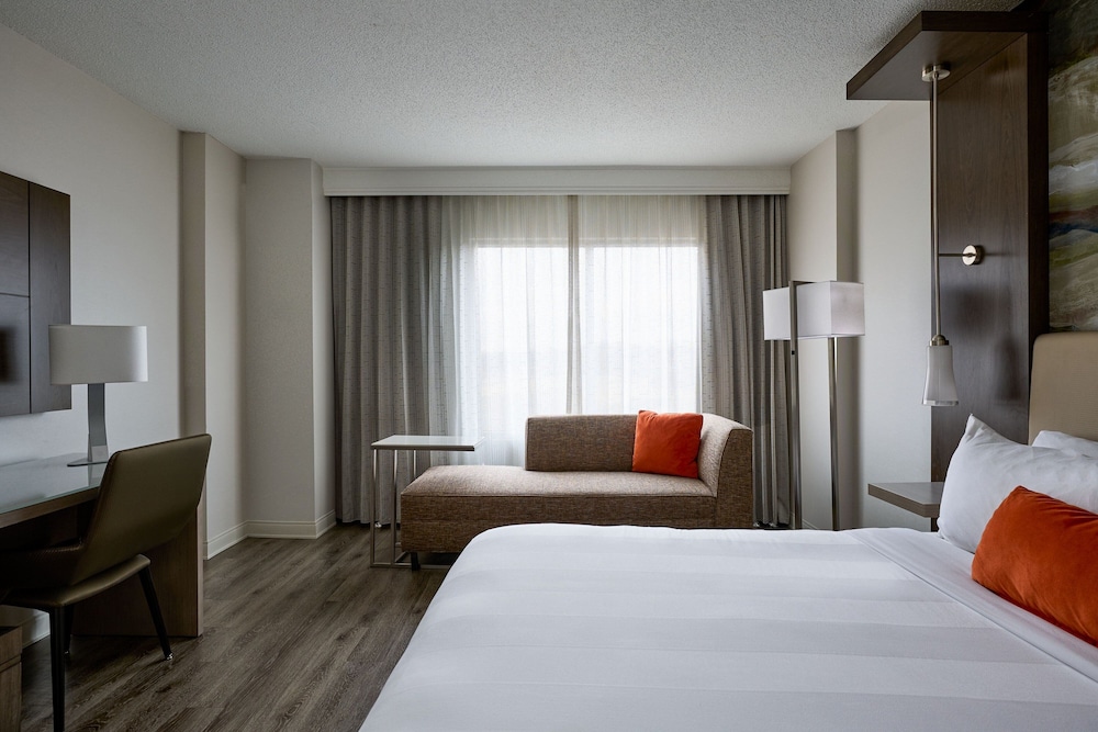 Room, 1 King Bed - Photo 6