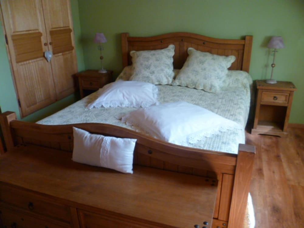 Suite, 1 King Bed, Non Smoking, Refrigerator & Microwave (with Sofabed)