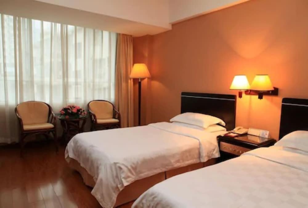 Deluxe Room, 2 Twin Beds photo 1