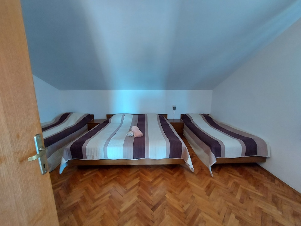 Apartment (A3) photo 3