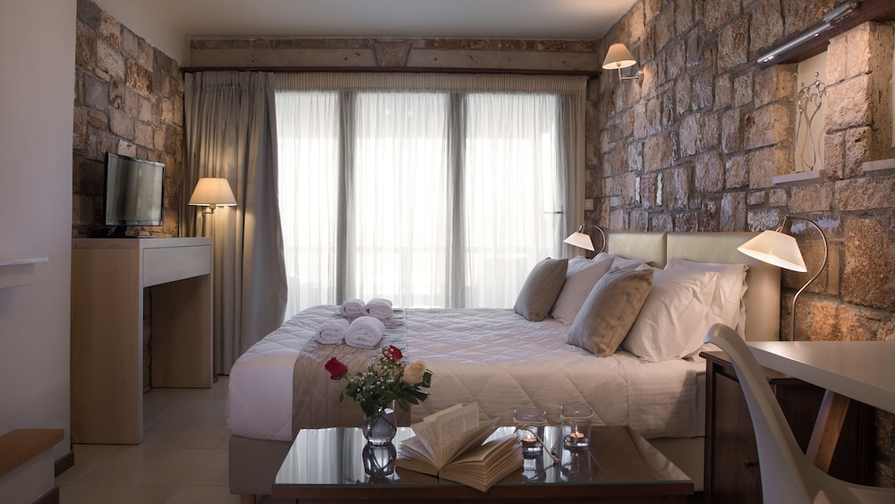 Room, Sea View (1st floor, stair access only) photo 2
