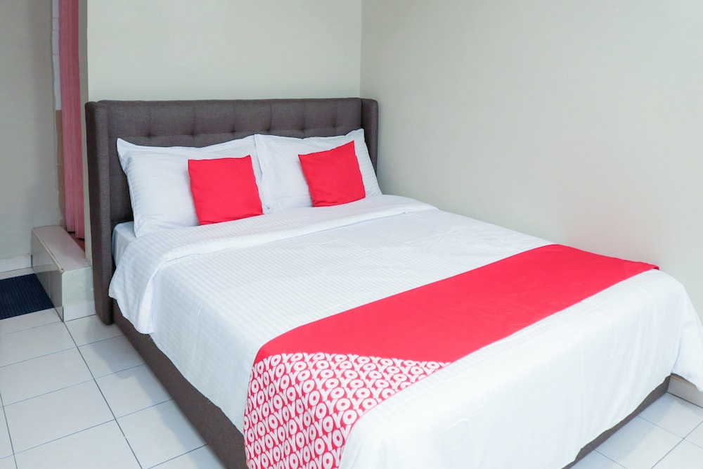 Standard Double Room, 1 Queen Bed