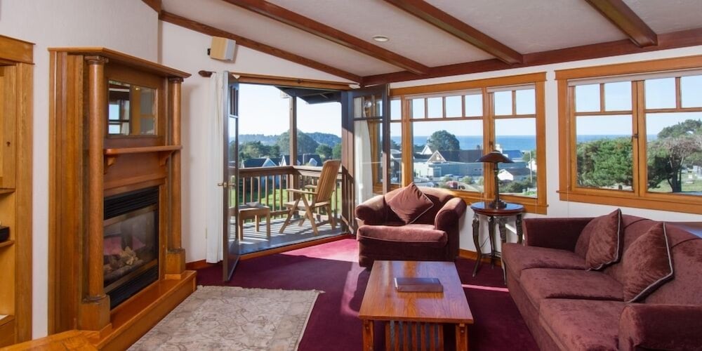 Luxury Suite, 1 King Bed photo 1