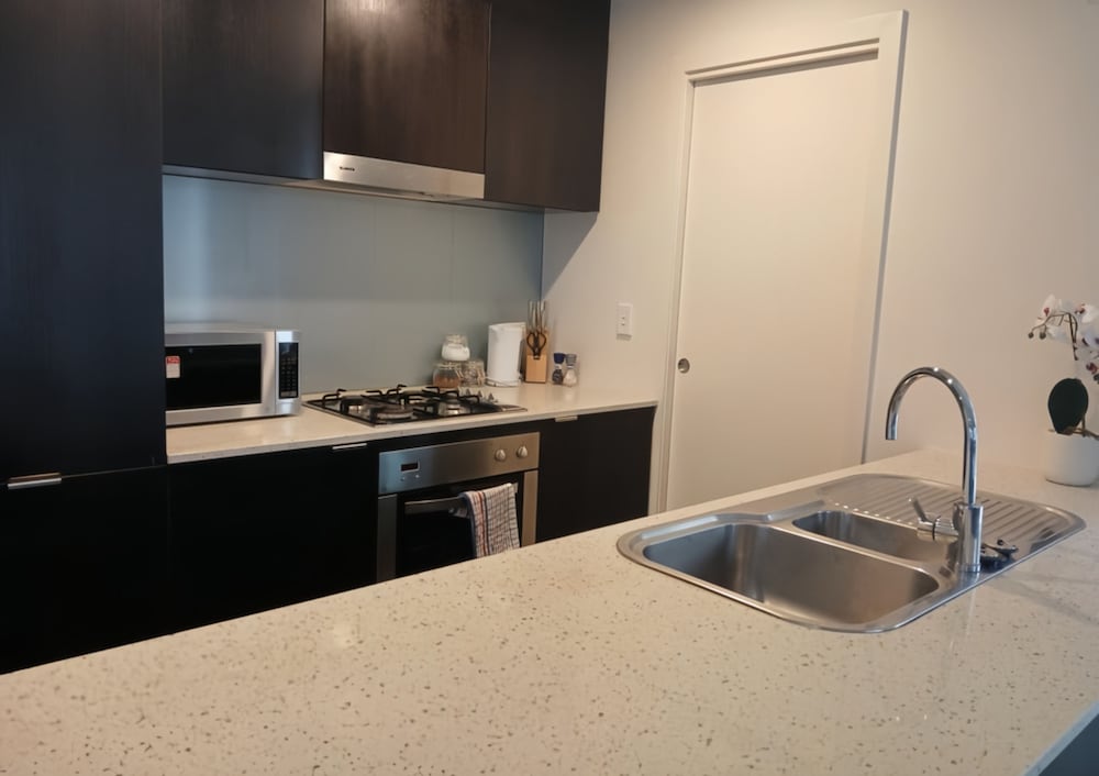 Premium Townhome, 4 Bedrooms, Courtyard View photo 3