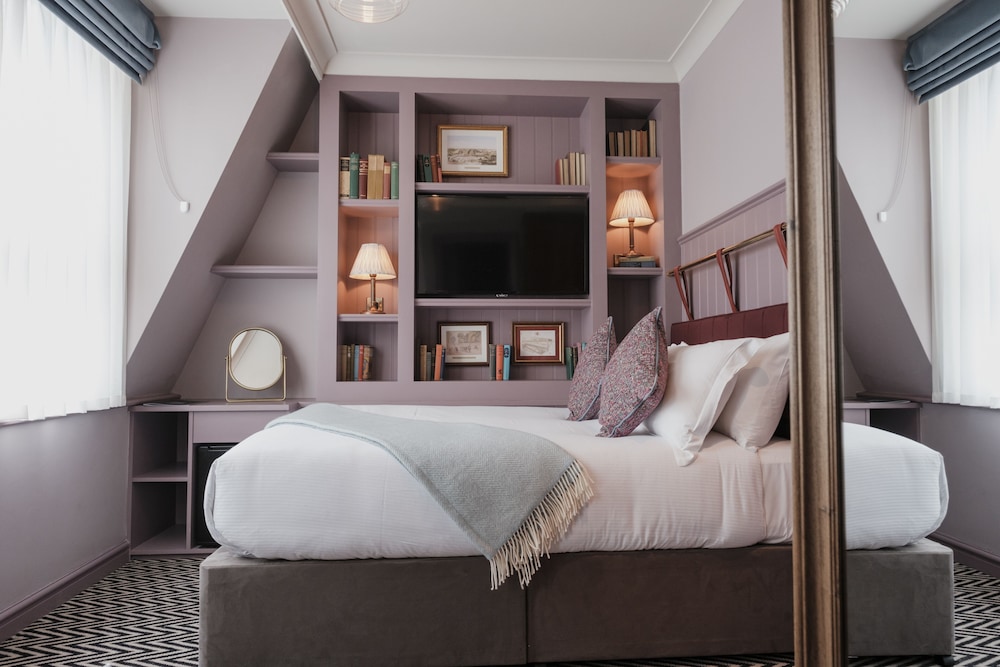 Basic Double Room photo 3