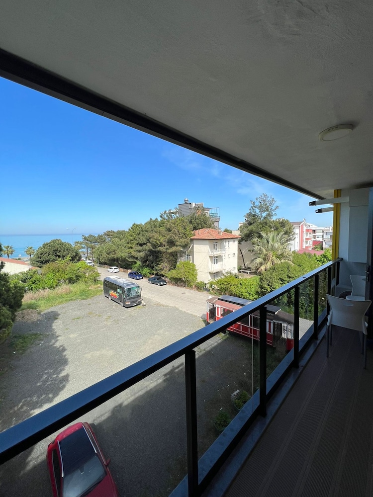 Premium Condo, Sea Facing photo 3