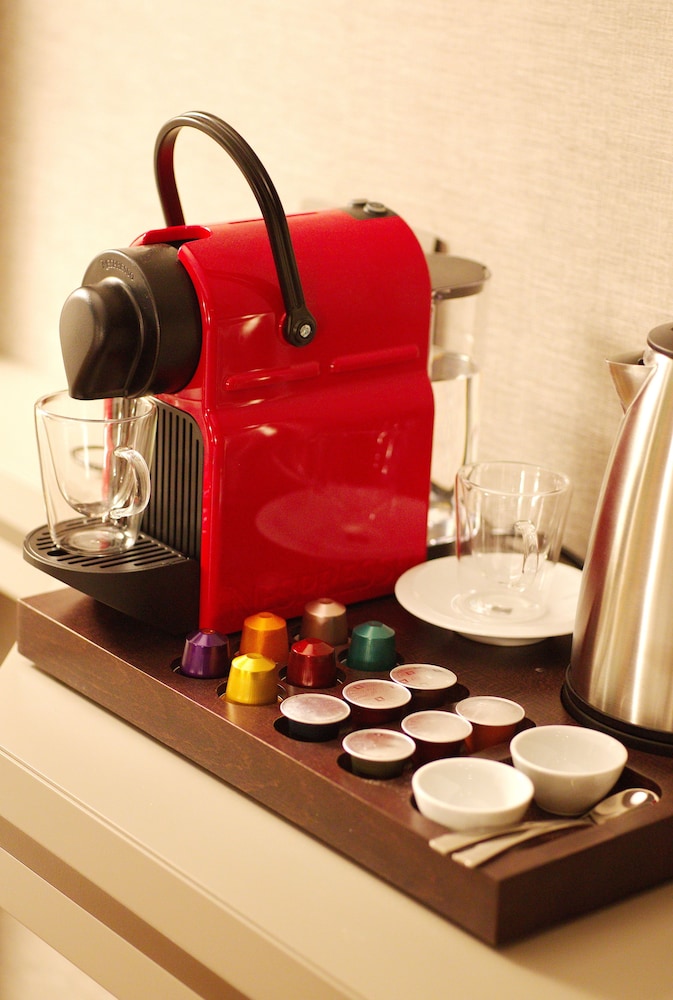 Deluxe Double Room ,Located Between The Sixth And The Eighth Floor