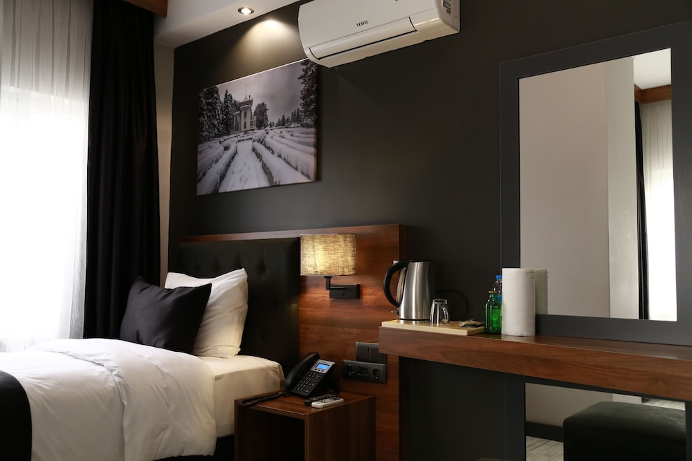 Standard Single Room, City View photo 3
