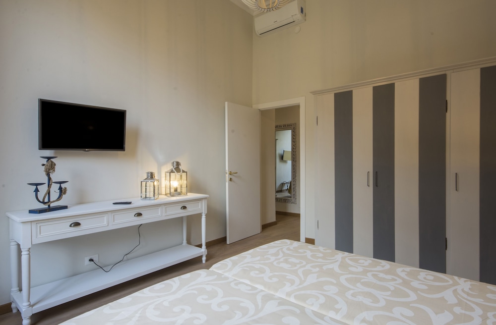 Comfort Apartment, 2 Bedrooms photo 2