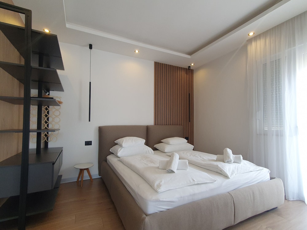 Superior Studio, Partial Sea View (3 Adults) photo 2