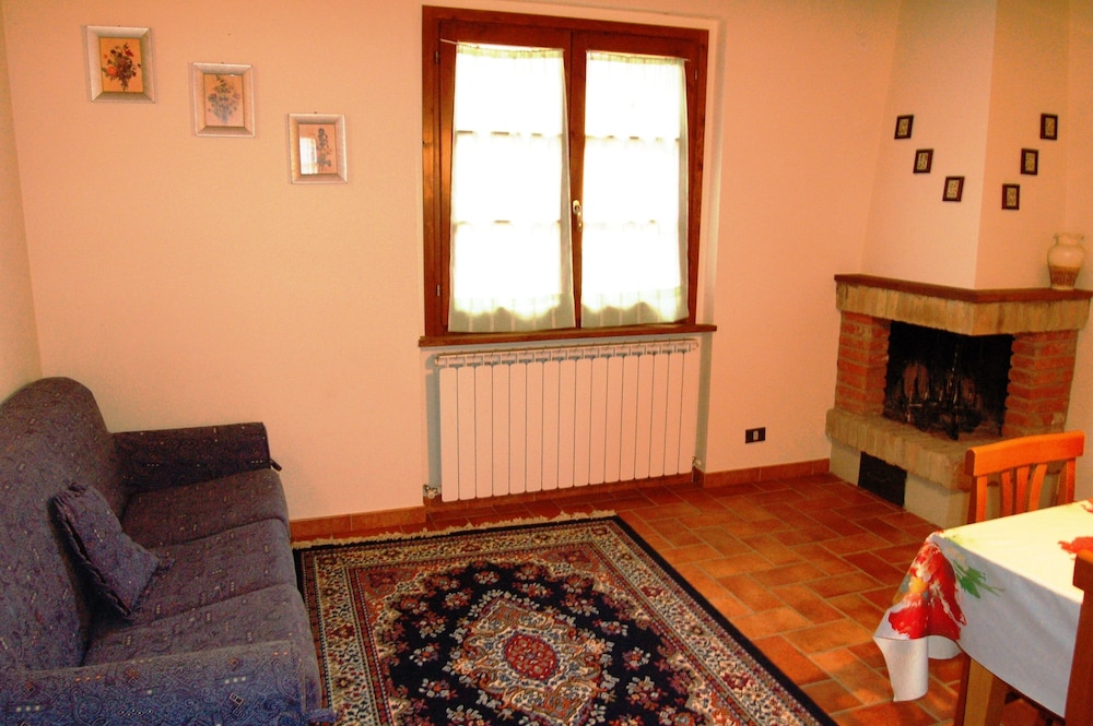 Apartment, 2 Bedrooms, Smoking, Patio