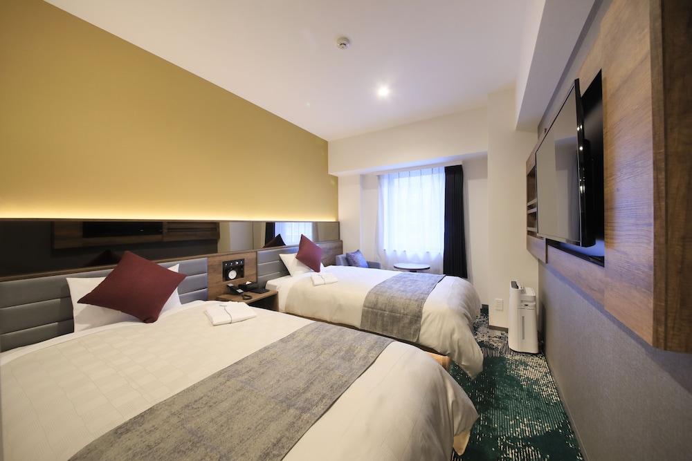 Standard Twin Room (Single use only), Non Smoking - Photo 1