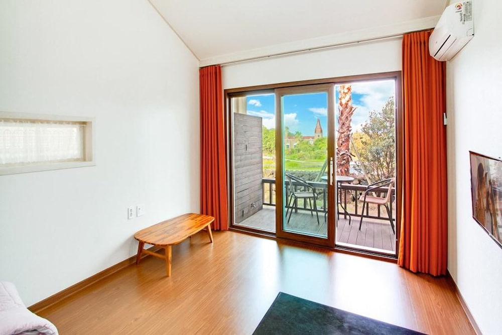 Basic Room, 1 Bedroom (4-person Room No. 1) - Photo 6